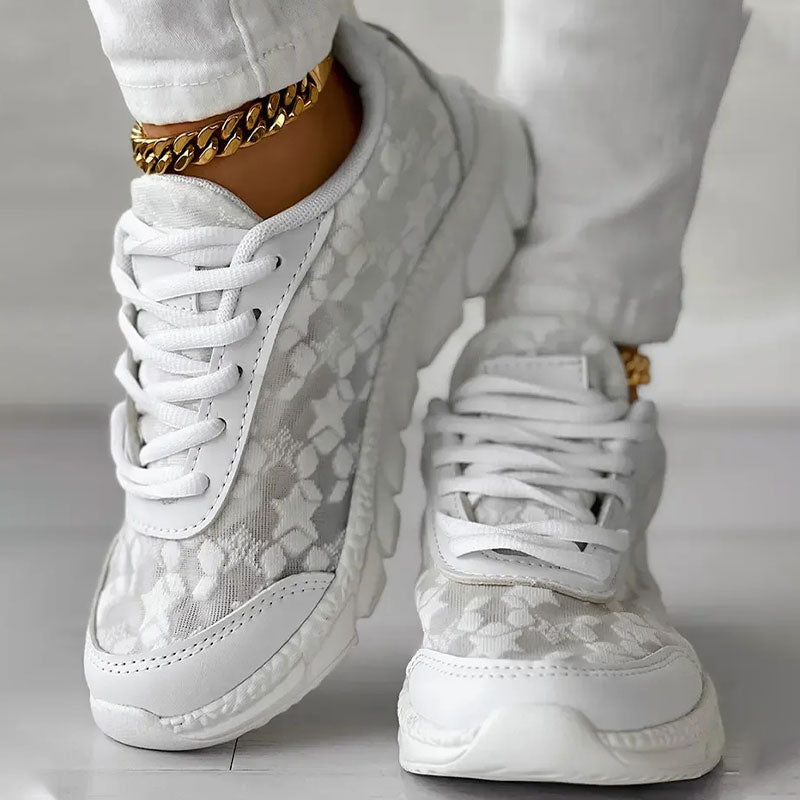 Auralis™ – Sneakers leggere e traspiranti per la vita attiva